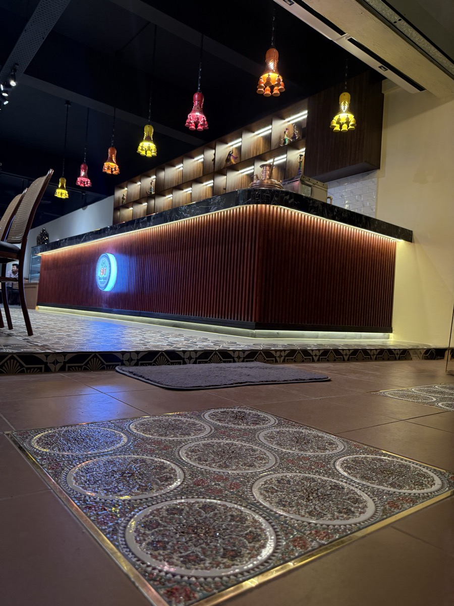 Tea & Kaapi After - Interior view